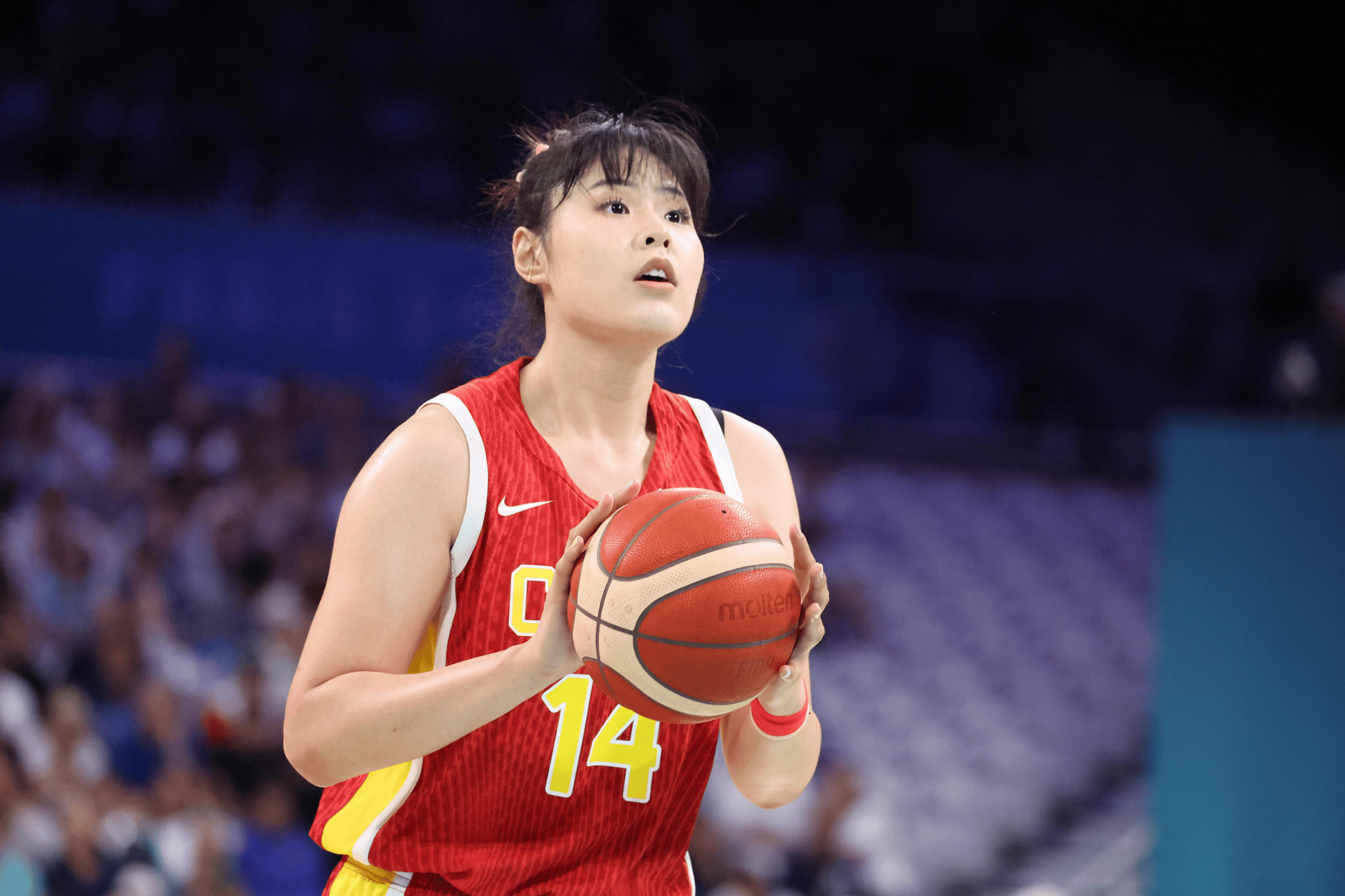 关于中国女篮晋级奥运会八强，屡创佳绩的信息