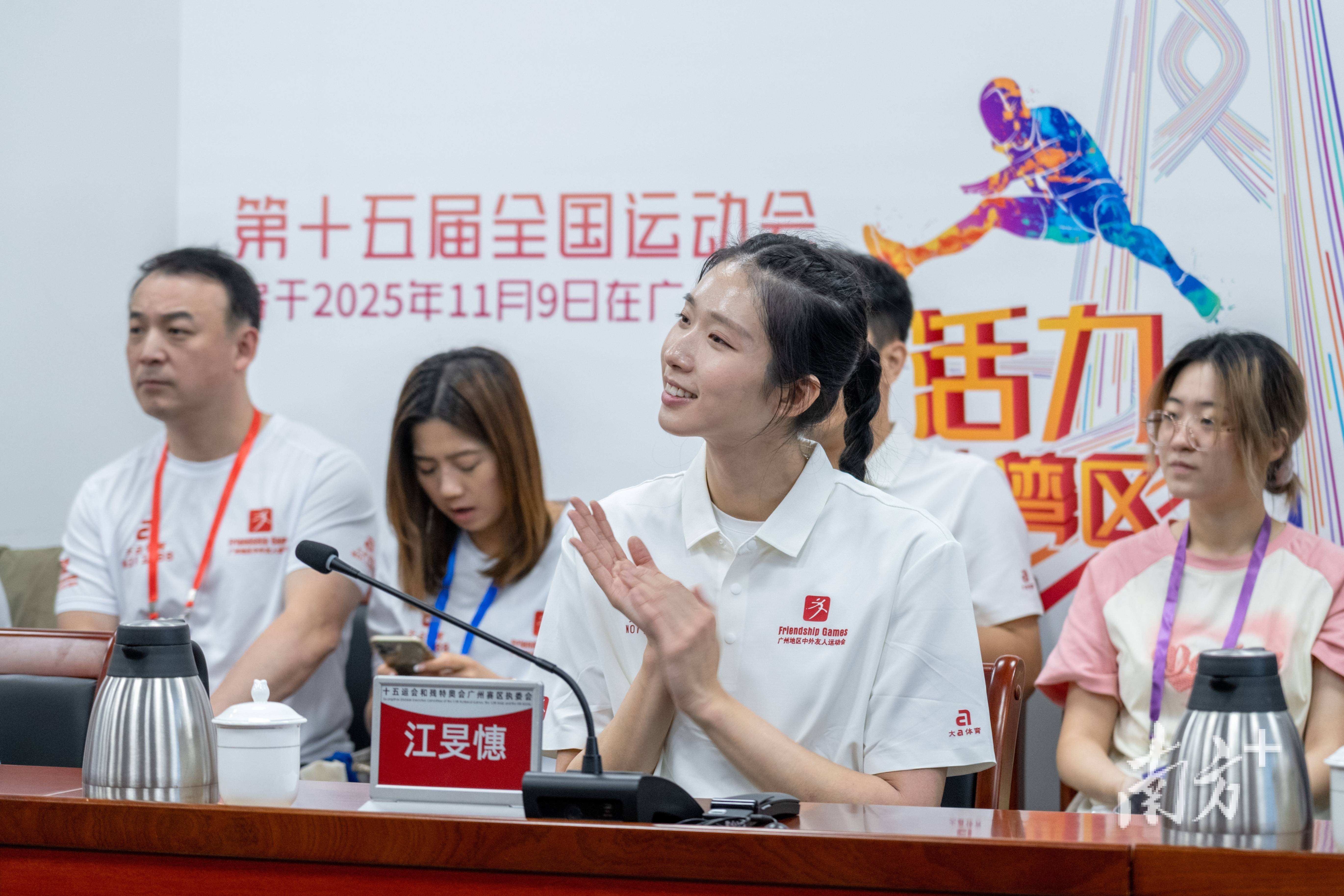 开云体育app-韩国击剑选手夺银，再次展现实力