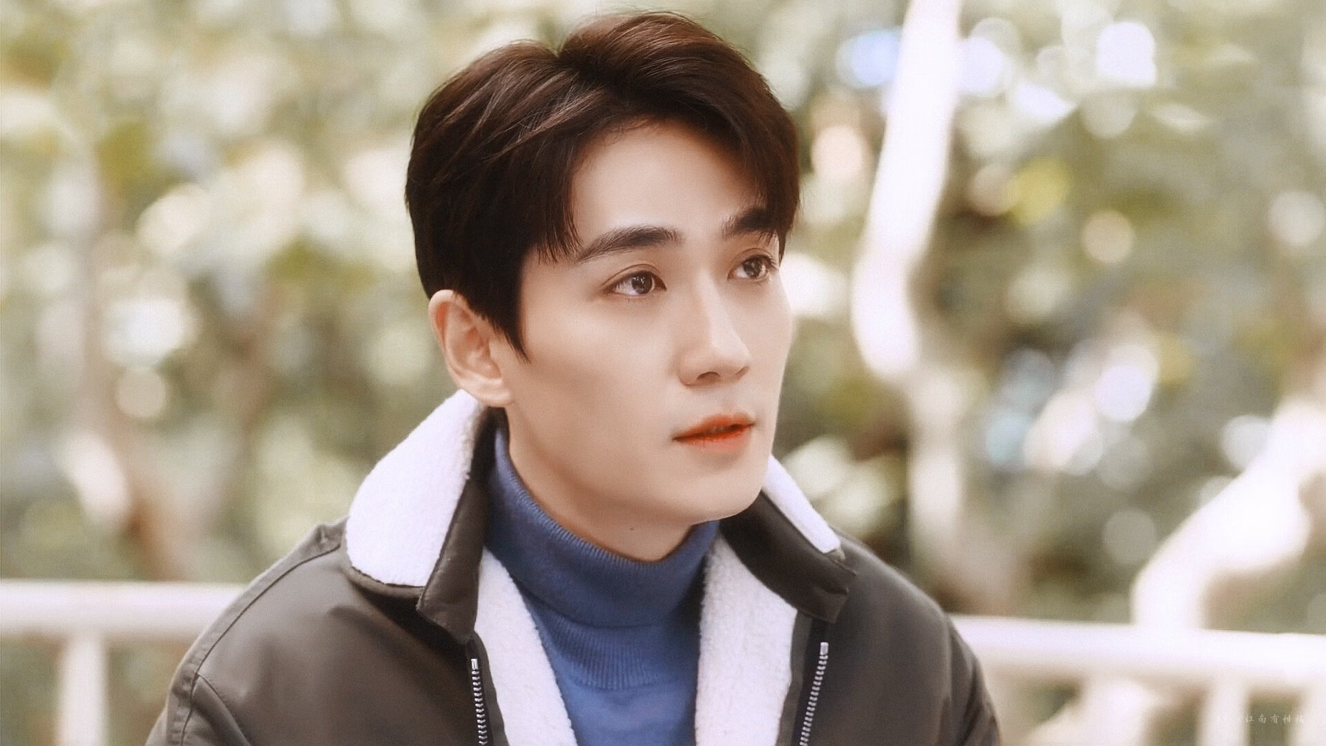 开云体育下载-孙兴慜一锤定音！突尼斯友谊赛巅峰对决险胜比利亚雷亚尔