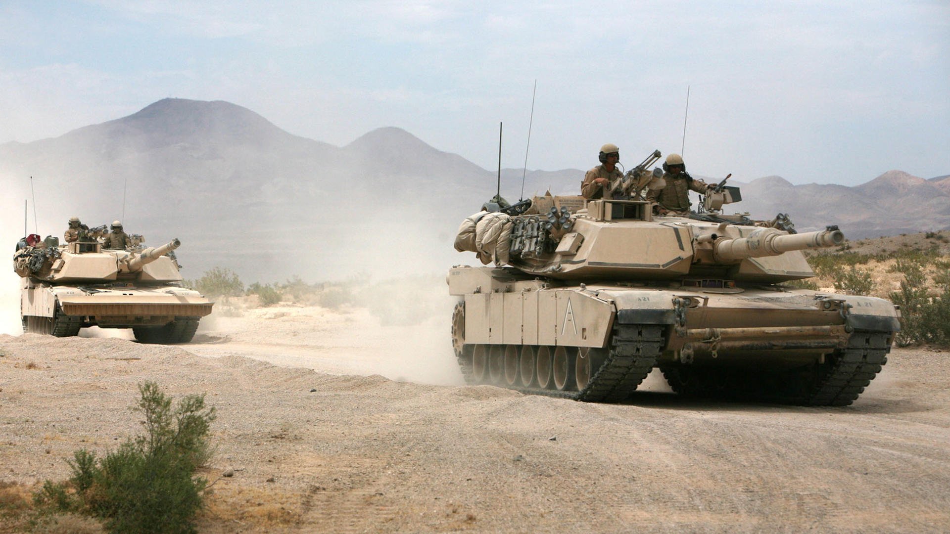 在中场画满琴键，厄德高与他的节奏交响曲